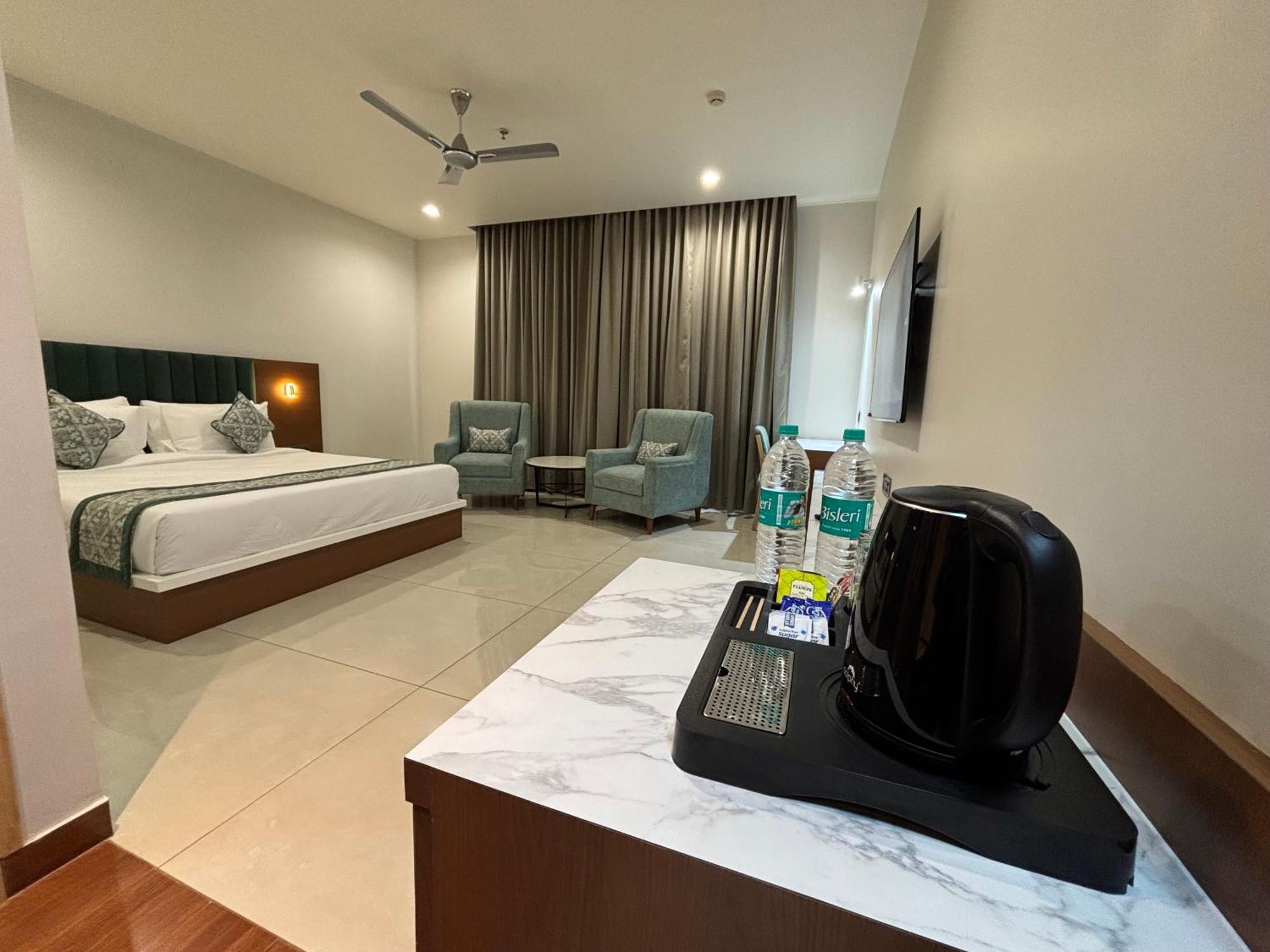 Hotel The Crown Inn Jhunjhunu Экстерьер фото